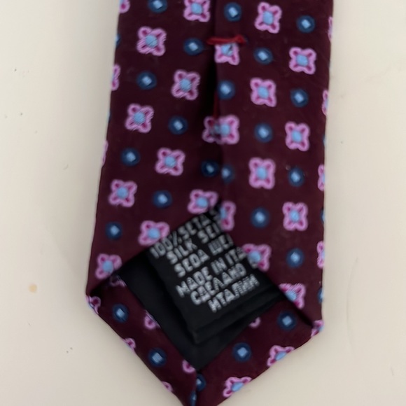 Hugo Boss 100% Silk Maroon Patterned Tie - Picture 6 of 6